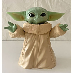 Star Wars The Mandalorian The Child Figure 6.5” Baby Yoda Head and Arms Rotate